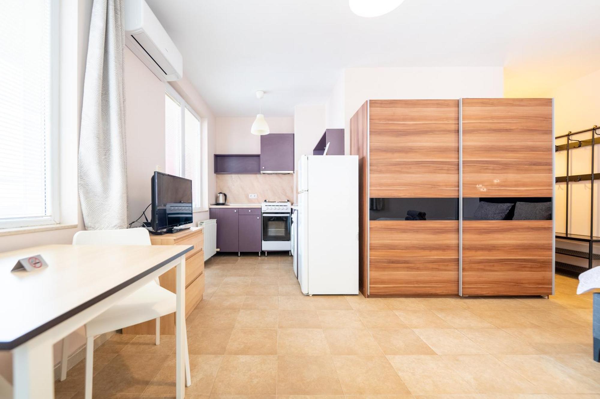 Lovely Apartment In Studentski Grad Sofia Eksteriør billede
